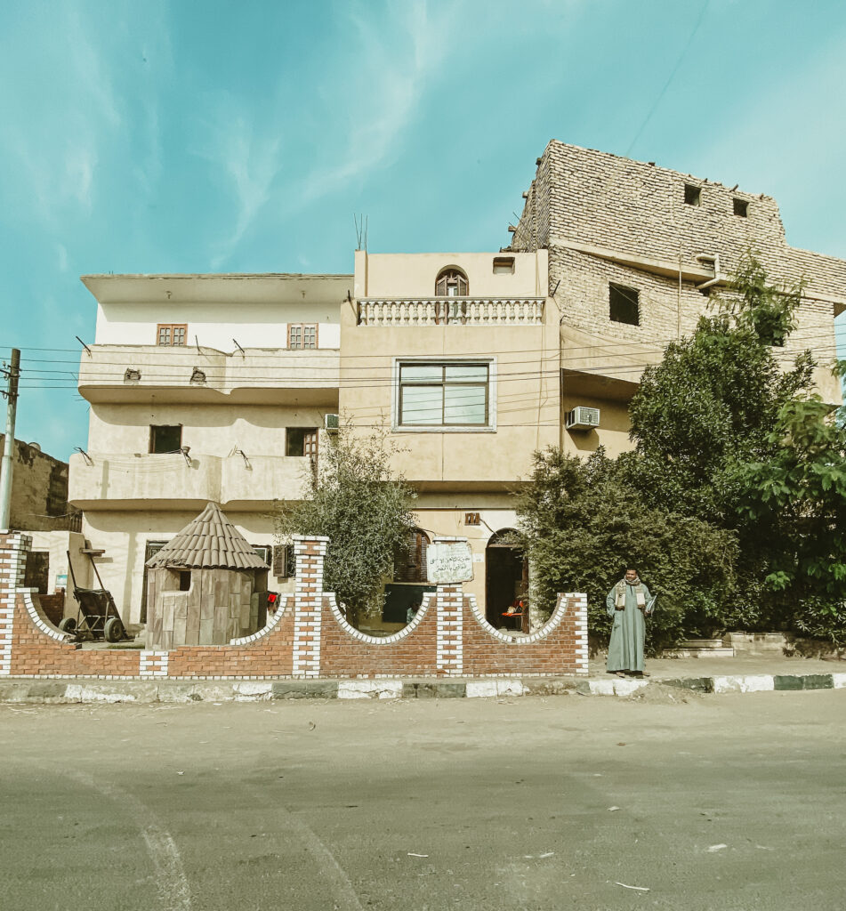 Проблемы жилья в Египте и недострои без крыш